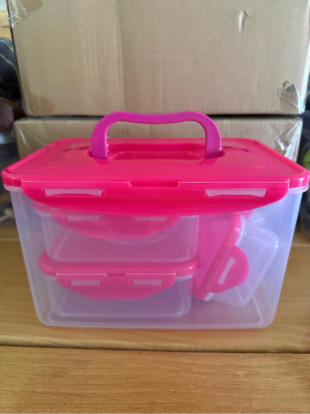 Set of 8 Lock n Lock Containers